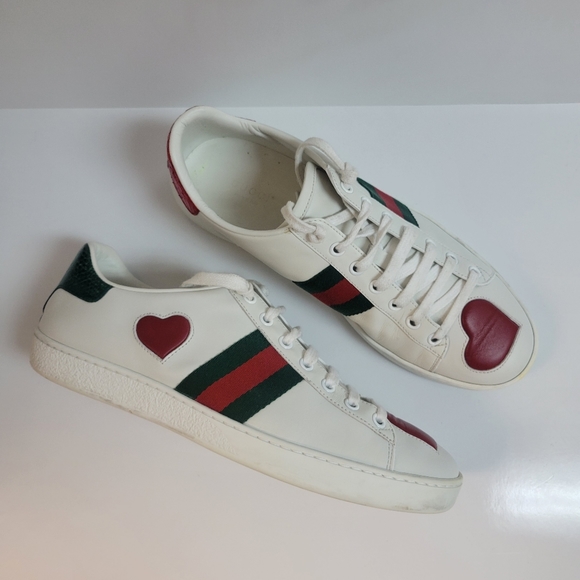❌SOLD❌GUCCI SNEAKERS - Picture 8 of 15
